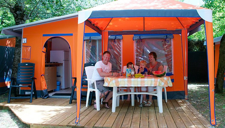 bungalowtent_gran_gusto_tahiti.jpg