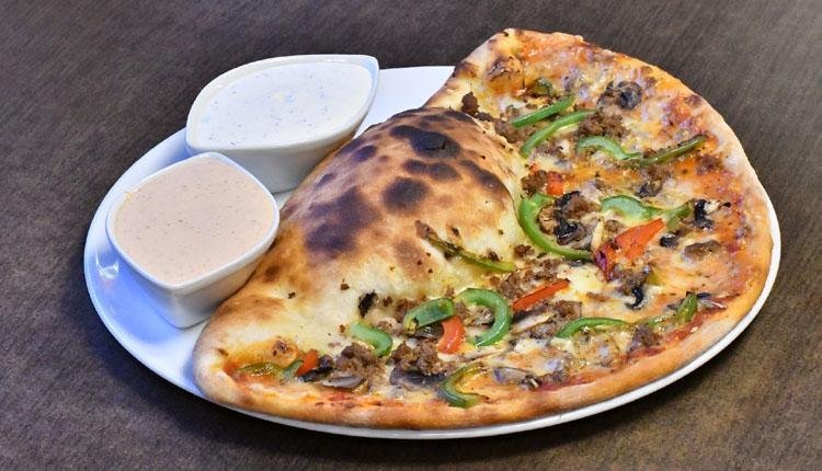 Pizza Calzone